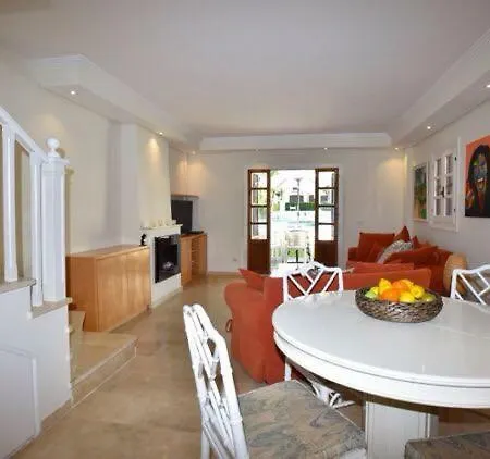 In Villacana Nyaraló Estepona