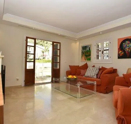 Nyaraló In Villacana Estepona